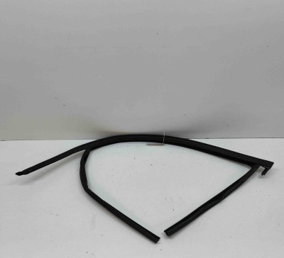 Garnitura ușă st&amp;acirc;nga față BMW iX1 U11 BEV 2023 OEM: 9451539 foto