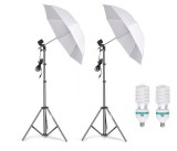 Cumpara ieftin Kit de 2 umbrele albe, 2 trepiezi reglabili 200 cm, 2 becuri 85W
