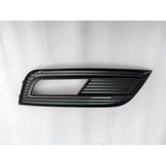 Grila bara Audi A4/S4 (B8) 11.2011-12.2015, Fata partea Dreapta, Cu gaura pentru proiector, 8K0807682K01C - CLEMA RUPTA foto