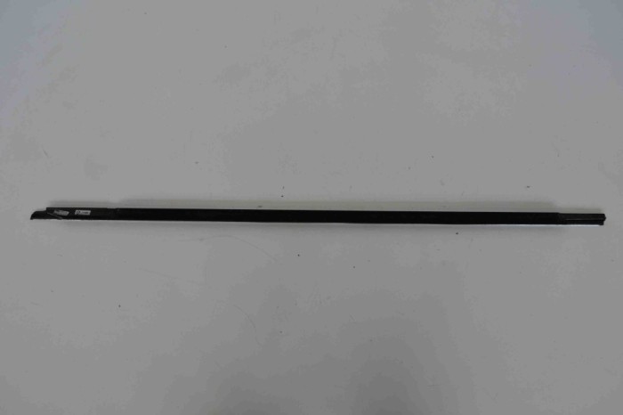 Chedar geam ușă dreapta față VW PASSAT B6 3C2 2007