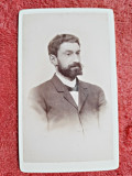 Fotografie tip CDV, barbat cu barba si mustata, inceput de secol XX