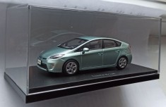 Macheta Toyota Prius MK3 Facelift 2011 verde - Ebbro 1/43