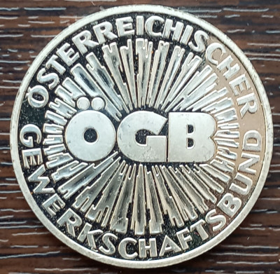 (A1018) MEDALIE DIN ARGINT AUSTRIA - 50 DE ANI DE SERVICIU - OGB, 15 GR, AG 900 foto