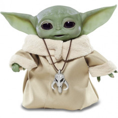 Jucarie Interactiva Hasbro din Plus Star Wars Aka Baby Yoda, The Child Animatronic Edition foto
