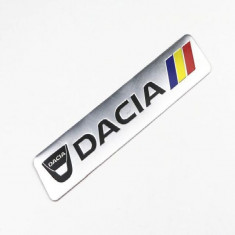 Emblema portbagaj Dacia spate Logan Sandero tricolor foto
