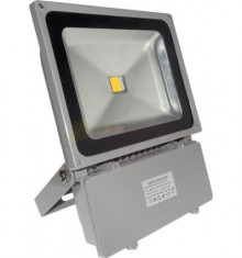 PROIECTOR CU LED 100W ALB CALD foto