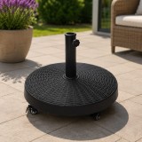 Cumpara ieftin Suport pentru umbrela 38-48 mm, cu roti, rotund, HDPE, imitatie ratan, negru, 52x41 cm
