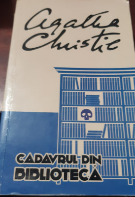 AGATHA CHRISTIE CADAVRUL DIN BIBLIOTECA foto