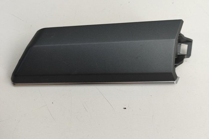 nerasta AUDI E-TRON Sportback GEA 2023 OEM: 4KL853189,4KL.853.189 30292458