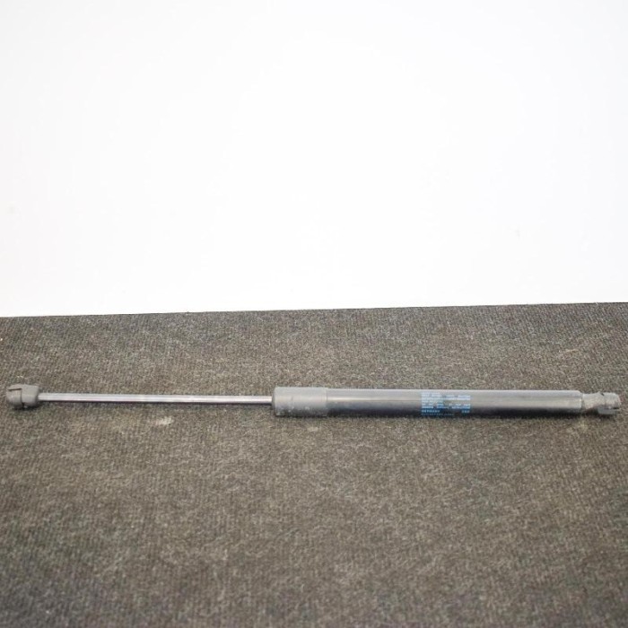 Amortizor haion st&acirc;nga AUDI Q3 8U 2012 OEM: 8U0827552A 3986103