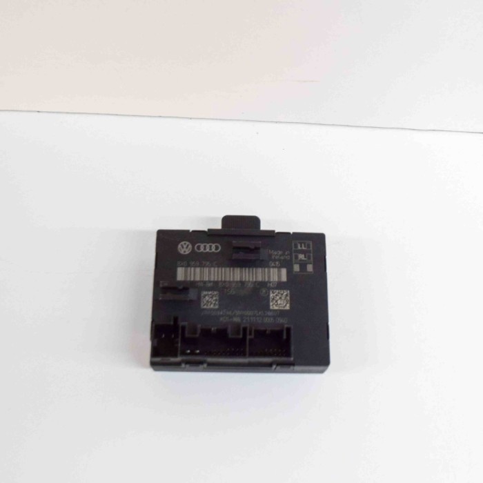 Modul de control ușă dreapta spate AUDI Q3 8U 2013 OEM: 8X0959795C 15417938