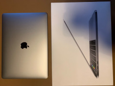 MacBook Pro 13&amp;#039; Touchbar | 2016 | i5 2.9Ghz | 8GB 2133 Mhz | 500GB SSD foto