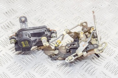 &amp;Icirc;ncuietoare ușă st&amp;acirc;nga față DODGE STEALTH 1991 OEM: 152800-5890,MB641157 11836800 foto