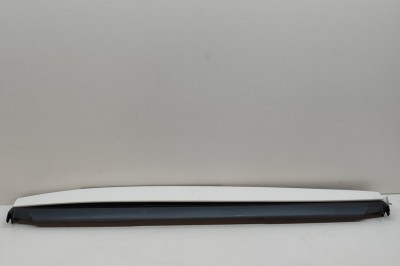 nerasta TESLA MODEL 3 2023 OEM: 1621493-00-A,1619564-00-A,1100568-00-D 22060441 foto