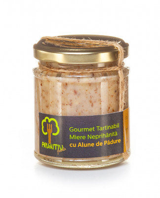 Gourmet tartinabil din miere si alune de padure foto