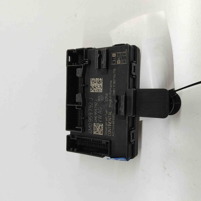 Modul de control ușă dreapta față AUDI E-TRON GEN 2019 OEM: 4M0959792J,A2C7614881000 28465934