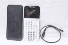 Calculator stiintific Texas Instruments TI-83 Premium CE Edition Python ecran color acumulator