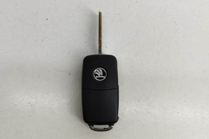 Cheie de contact SKODA YETI 5L 2017 OEM: 3T0837202L 28224144