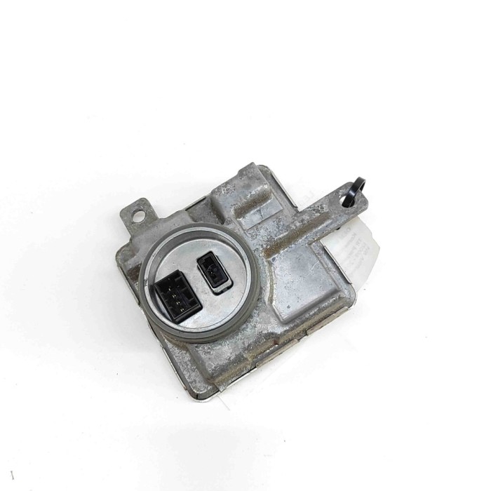 Unitate de control lumini xenon VW TOUAREG 7P5 2015 OEM: 8K0941597E | 30370810