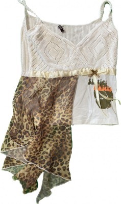 Tricou dama , culoarea ceam , marime 40 foto