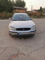 Ford mondeo foto