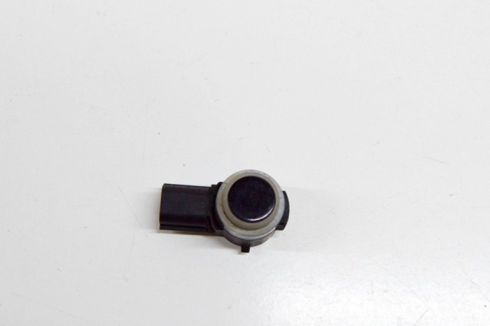 Senzor de parcare spate FORD FIESTA VII 2021 OEM: HU5T-15K859-AAW 17210707