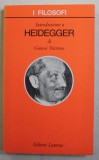 Introduzione a Heidegger / di Gianni Vattimo