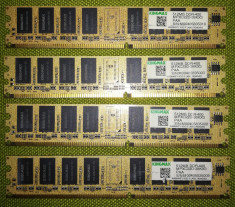 Set 2 Gb memorie PC RAM DDR1 400 foto