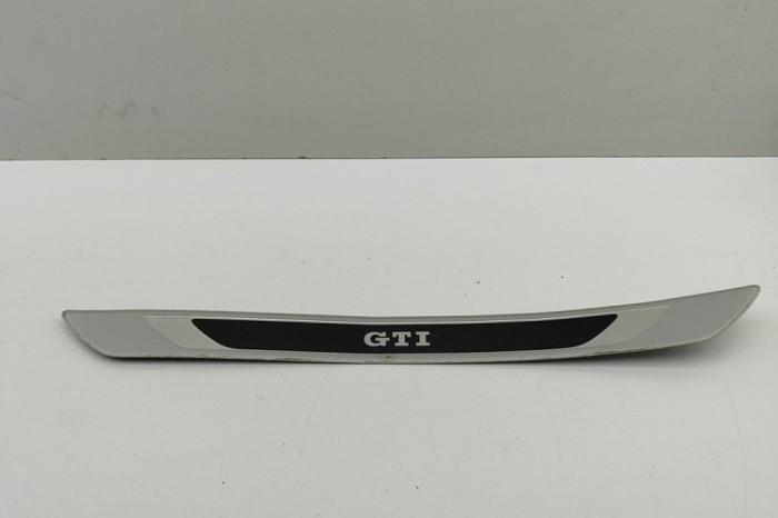 Ornament prag st&acirc;nga față VW POLO AW1, BZ1, AE1 2020 OEM: 5G4853537FTW7,5G4853537 | 31954860