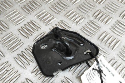 Zăvor de siguranță capota AUDI A6 4G2, C7, 4GC 2017 OEM: 4G0823186A 30739244 foto