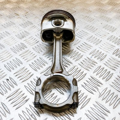 Piston TOYOTA CAMRY Sedan _V4_ 2009 OEM: 0V010,13201-39226-A0,13211-36090-A0 10715653 foto