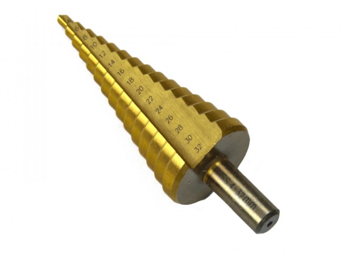 Burghiu in trepte 4-32 mm, acoperit cu titan, Geko G38500