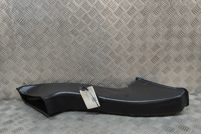 Tub de admisie aer TESLA MODEL X 2016 OEM: 1046212-00-C 27187005