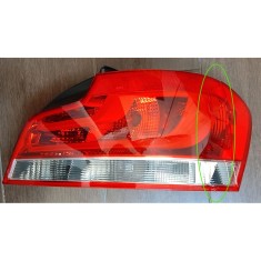 Stop spate lampa Bmw 1 (E82/E88), 03.2011-10.2013 Cabriolet/Coupe, partea Dreapta, tip bec H21W+P21W+PY21W+W16W; fumuriu; cu locas bec; Omologare: EC