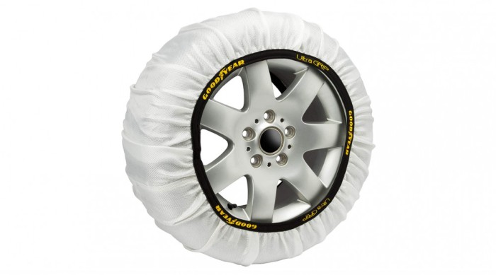 2 Lanturi de zapada textile pentru anvelope Goodyear GODL - Mare (Se potriveste majoritatii anvelopelor cu dimensiuni de la 35.56 cm la 48.26 cm) - RE