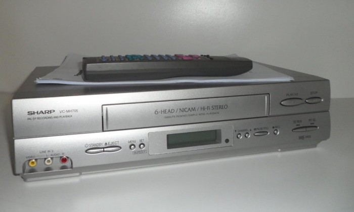 Video recorder VHS nou SHARP stereo