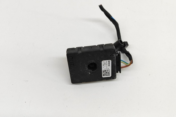 Filtru de antena BMW iX I20 2022 OEM: 9442782 29025548