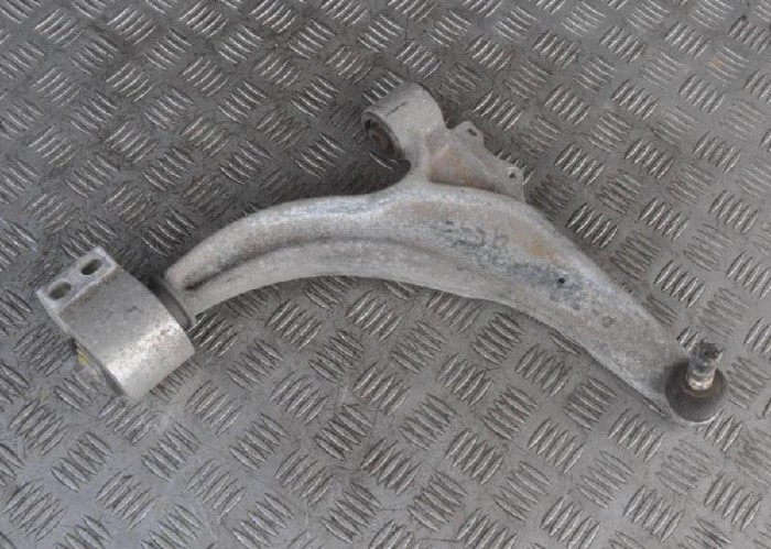 Braț inferior dreapta față OPEL ASTRA J 2010 OEM: KGKVB 1324616
