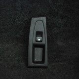 Buton geam ușă dreapta spate BMW 2 Active Tourer F45 2015 OEM: 9208107 2125176