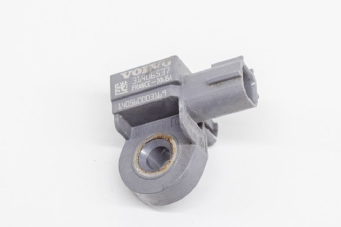 Senzor de impact st&acirc;nga față VOLVO V40 Hatchback 2014 OEM: 31406537 11399603