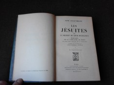 LES JESUITES ET LE SECRET DE LEUR PUISSANCE - RENE FULOP MILLER (CARTE IN LIMBA FRANCEZA)