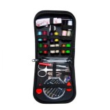 Cumpara ieftin Set portabil pentru croitorie si reparatii textile, 70 accesorii esentiale in husa compacta, multicolor