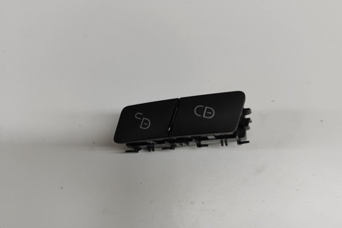 Comutator &icirc;nchidere centralizată MERCEDES-BENZ CLS C218 2014 OEM: A2049058402,10023298 30323678