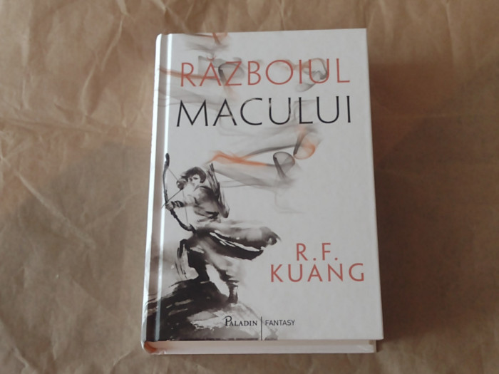 R.F.KUANG - RAZBOIUL MACULUI cartonata