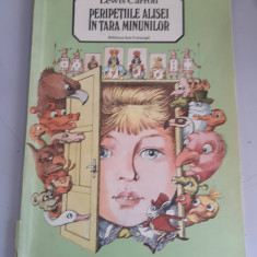 Lewis Carroll - Peripetiile Alisei in Tara Minunilor - ilustratii Vasile Olac