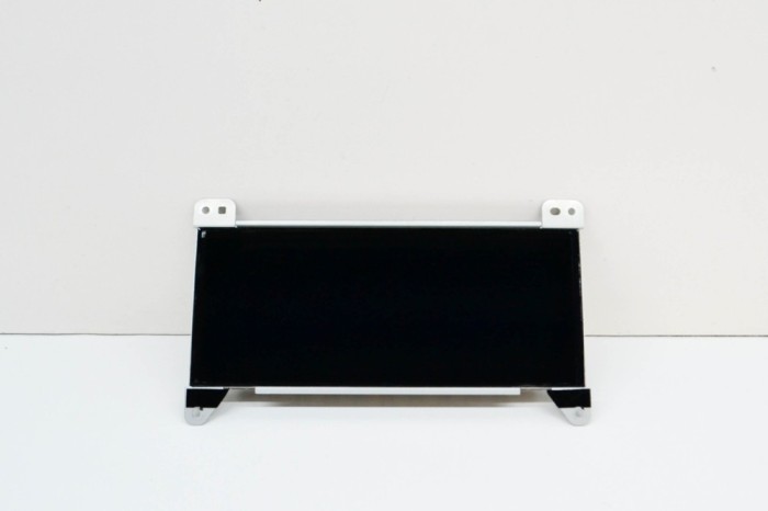 Ceas de bord TESLA MODEL S 2016 OEM: 1004788-00-F 14675022