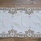 CENTRU DE MASA VINTAGE DIN BUMBAC BEJ CU BRODERIE SI CROSET POINT DE VENISE