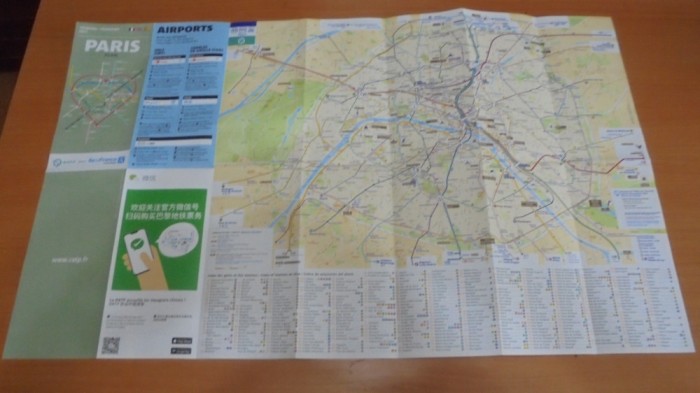 FRANTA - HARTA MIJLOACELOR DE TRANSPORT IN COMUN IN PARIS + 2 HARTI ...