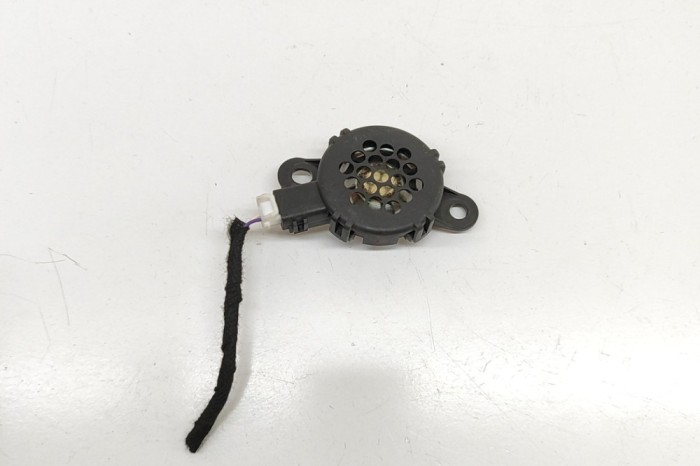 Difuzor senzor de parcare PDC TESLA MODEL X 2020 OEM: 1054113-00-A 29812309