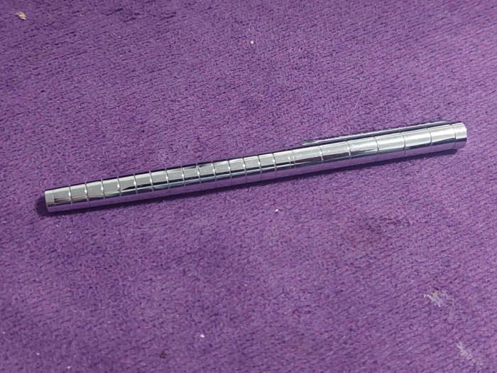 Stilou vintage metalic ,stilou metalic argintiu,Penita originala,stilou masiv